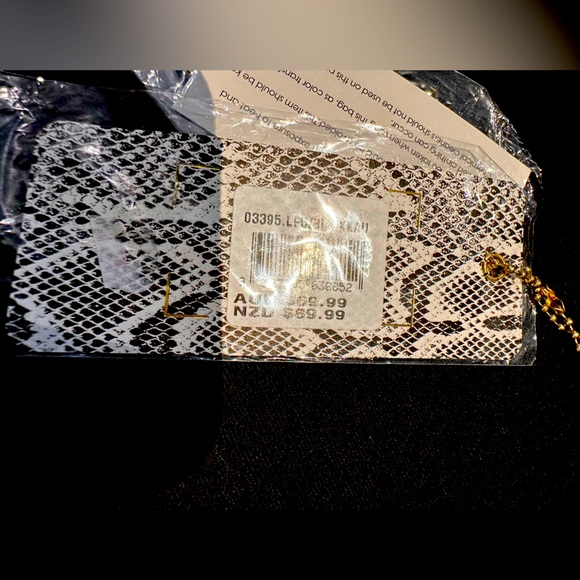 KK Kollection Clutch - Picture 7 of 8